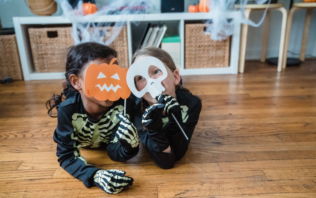 two children halloween costumes